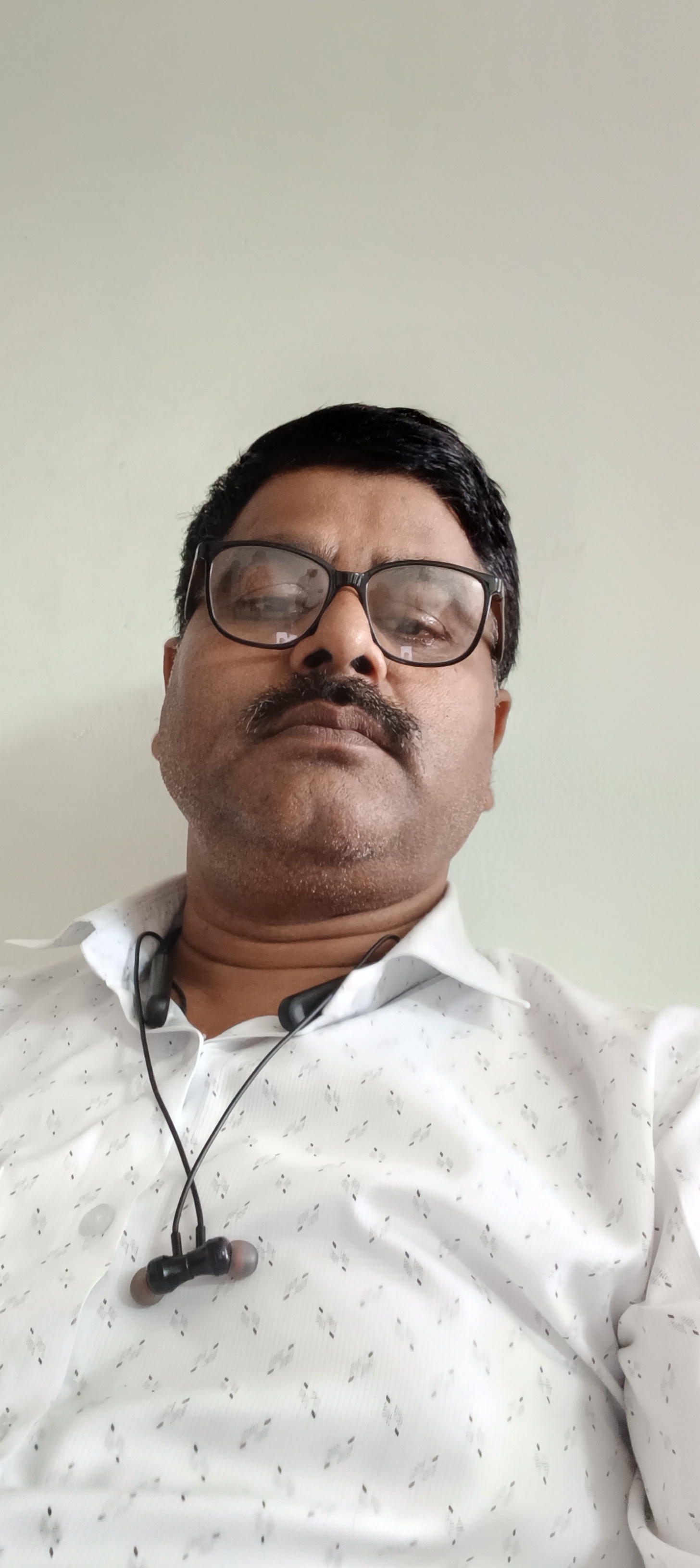 Sarwar Khan